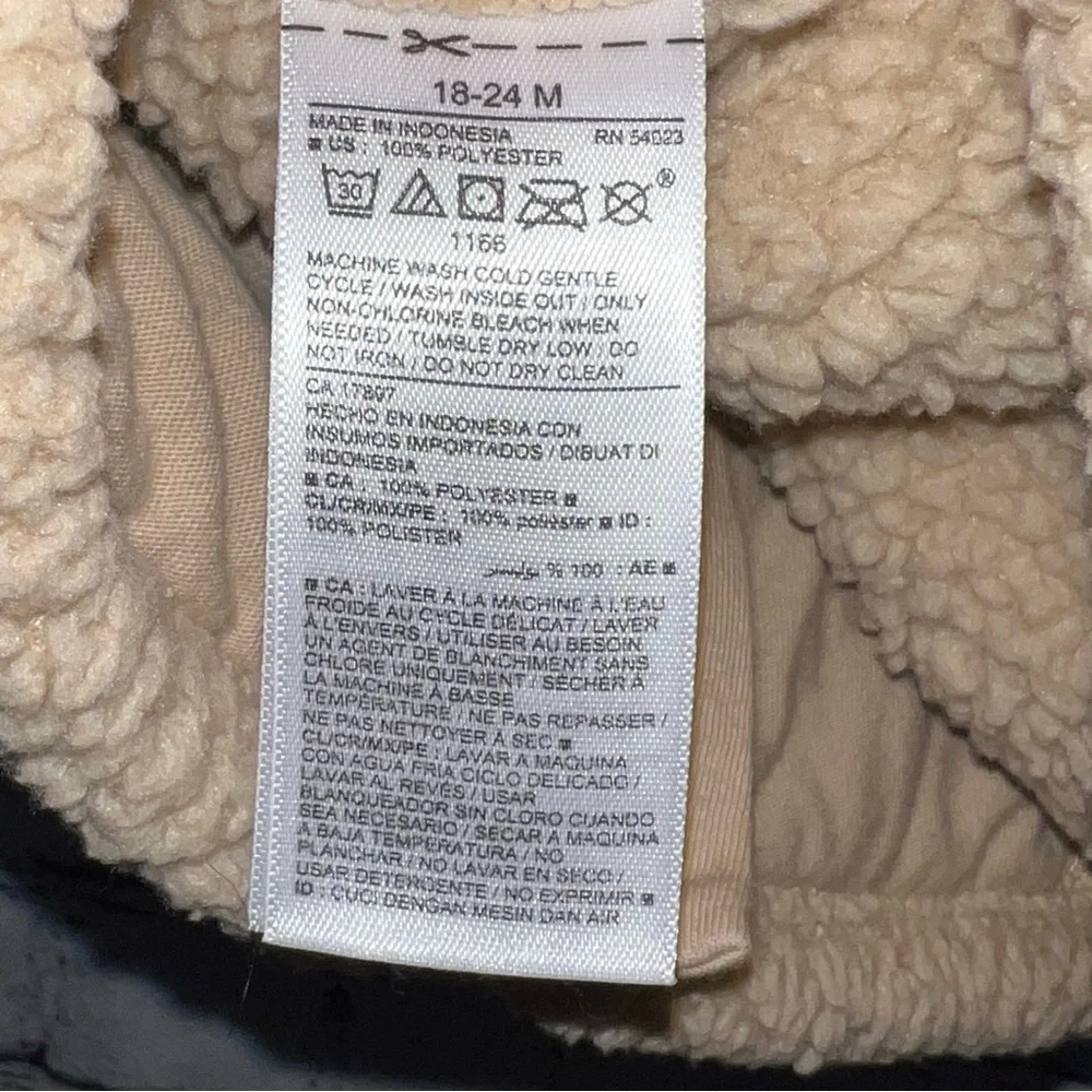 Old Navy Toddler Girls Sherpa Teddy Bear Beige Winter Vest 18-24‎ Months